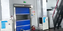 車(chē)間區(qū)域崗位降溫，安裝蒸發(fā)冷省電空調(diào)-立式管道款